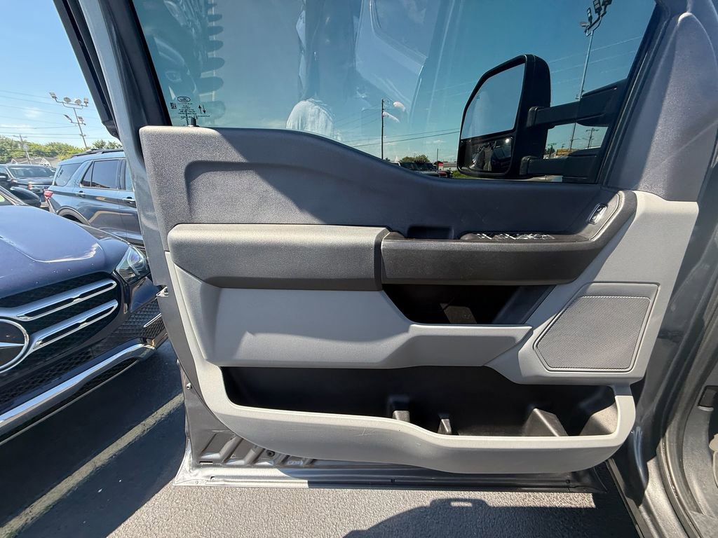 Used 2023 Ford F350 XL w/ XL Driver Assist Package AWD/4WD image 11