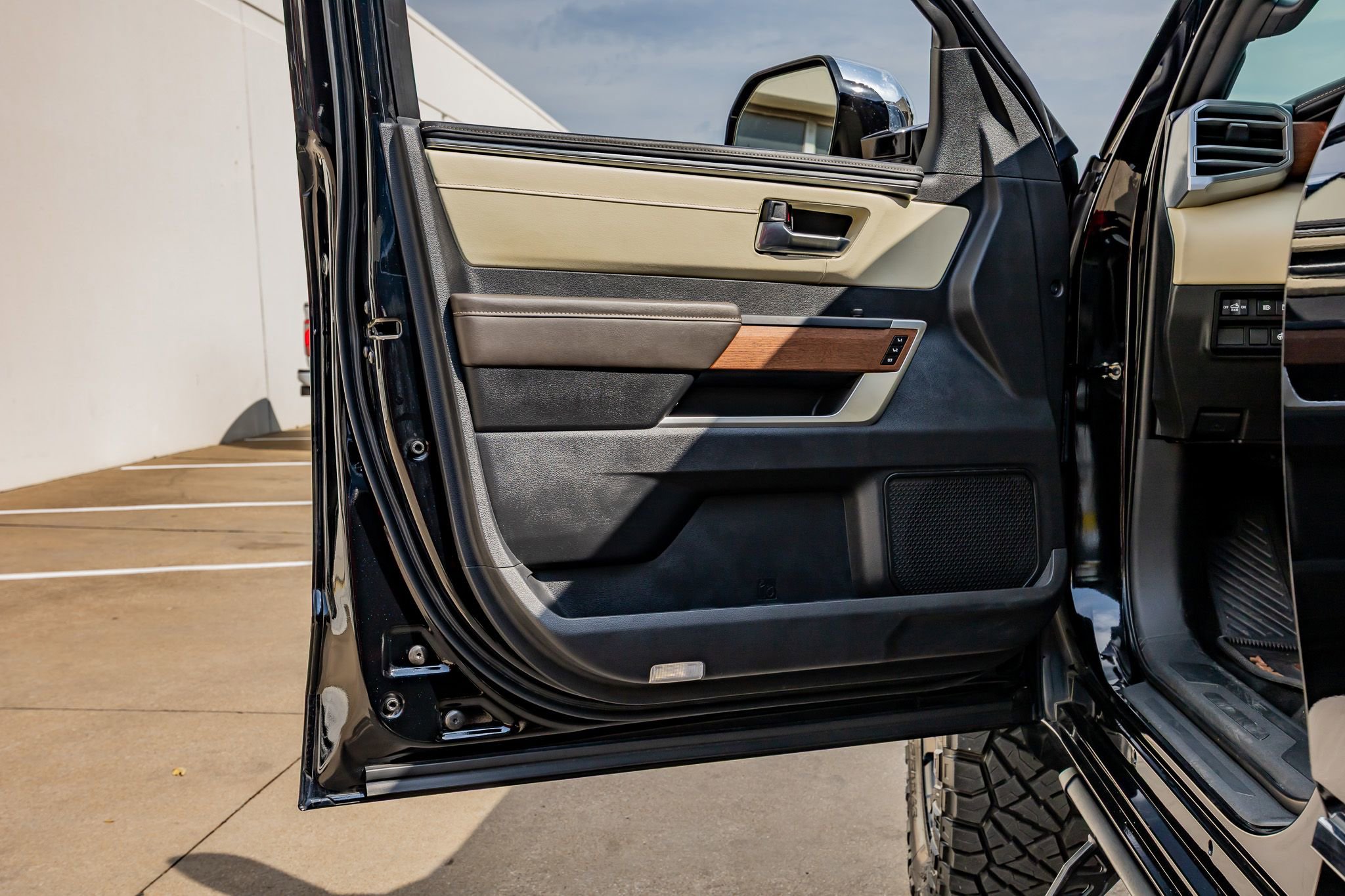 Used 2023 Toyota Tundra 1794 Edition w/ TRD Off-Road Package image 36