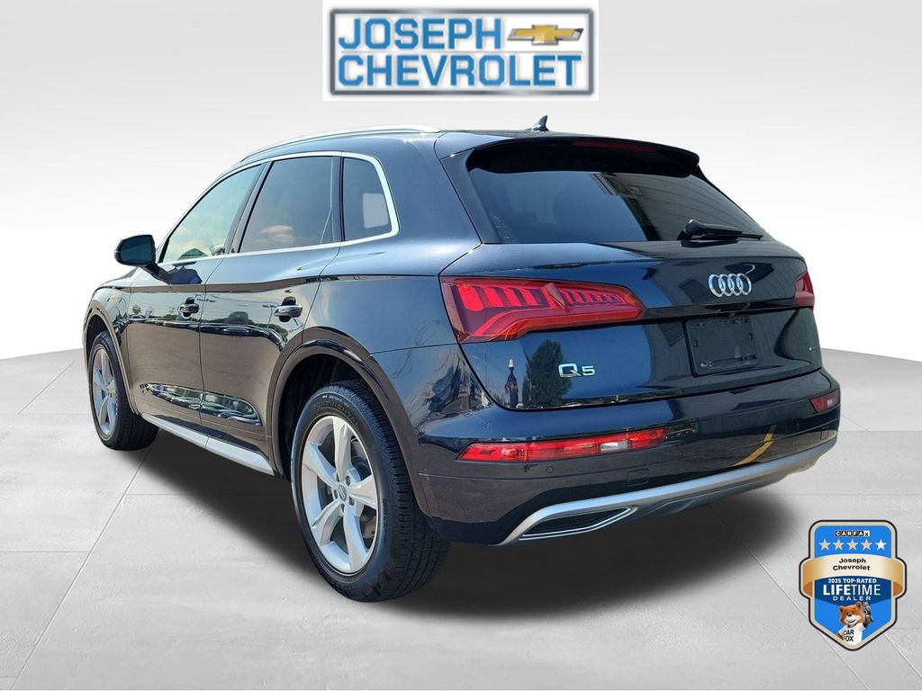 Used 2020 Audi Q5 2.0T Premium w/ Convenience Package AWD/4WD image 3