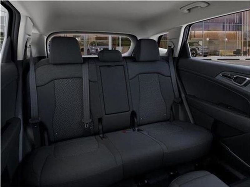 New 2026 Kia Sportage LX image 43