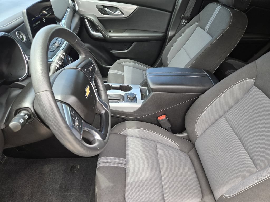 Used 2023 Chevrolet Blazer LT w/ Driver Confidence Package AWD/4WD image 17