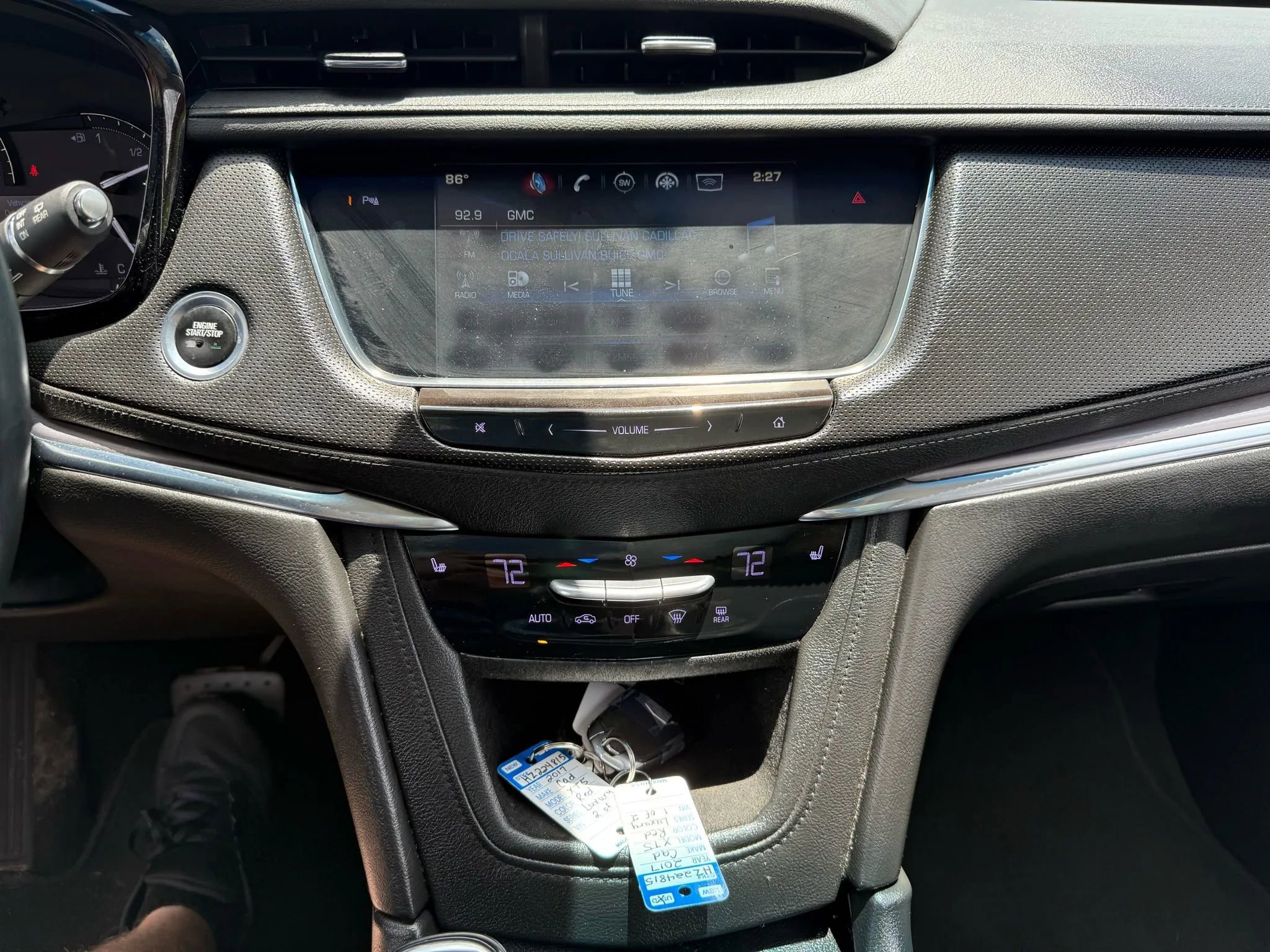 Used 2017 Cadillac XT5 Luxury FWD image 28