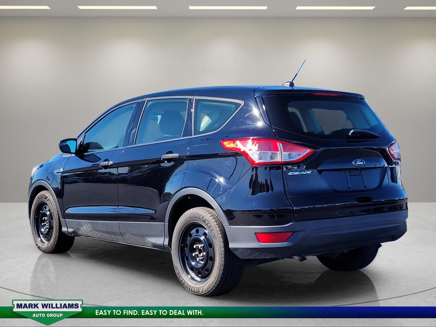 Used 2016 Ford Escape S FWD image 6