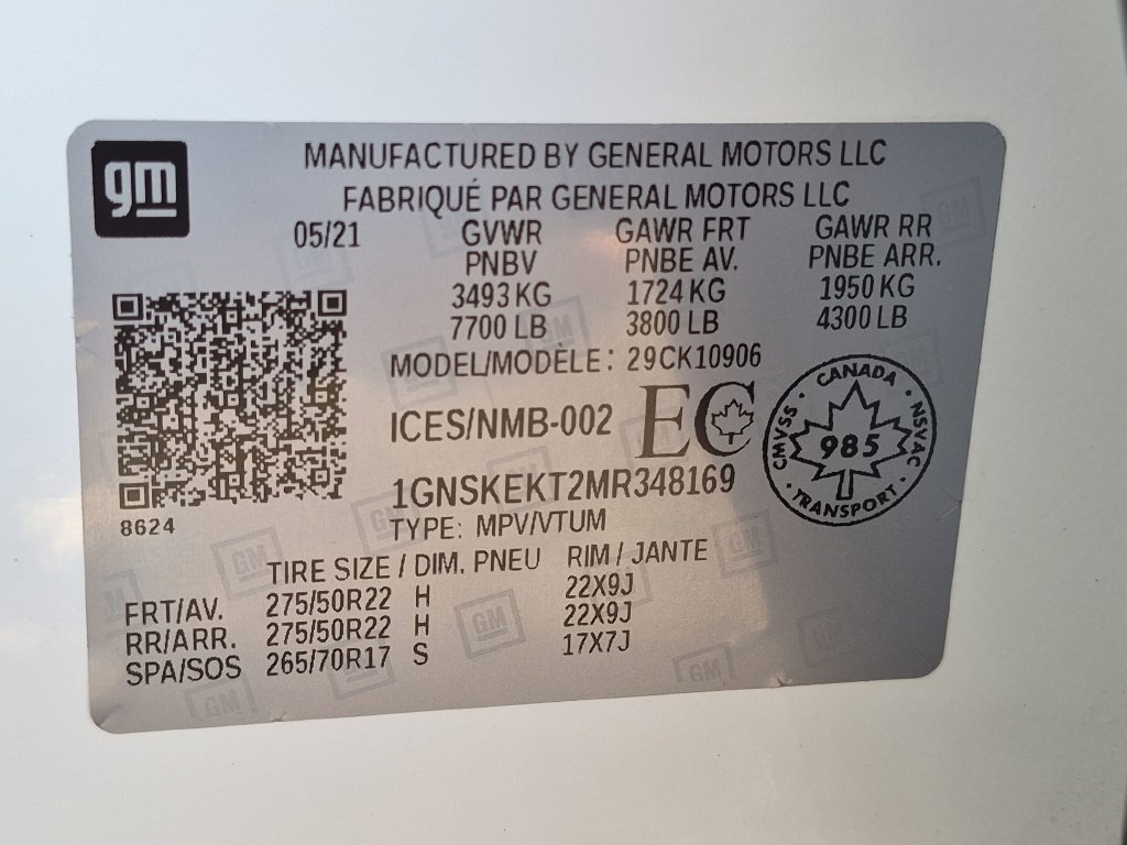 Used 2021 Chevrolet Suburban RST AWD/4WD image 32