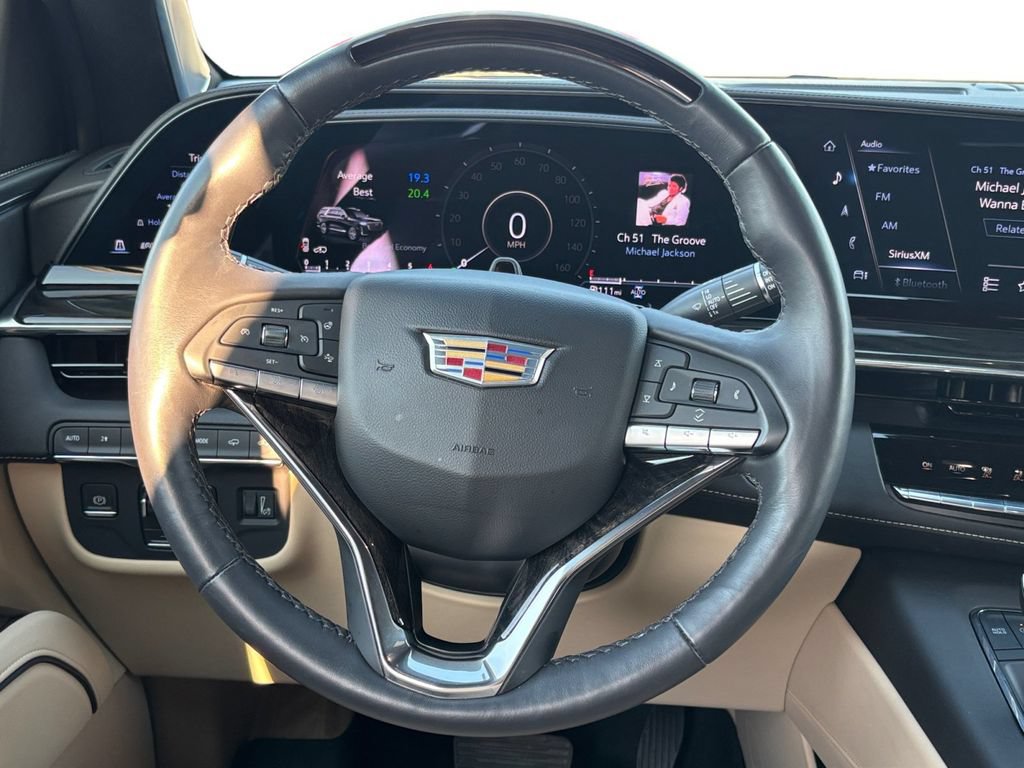 Used 2023 Cadillac Escalade Premium Luxury w/ Performance Package AWD/4WD image 18