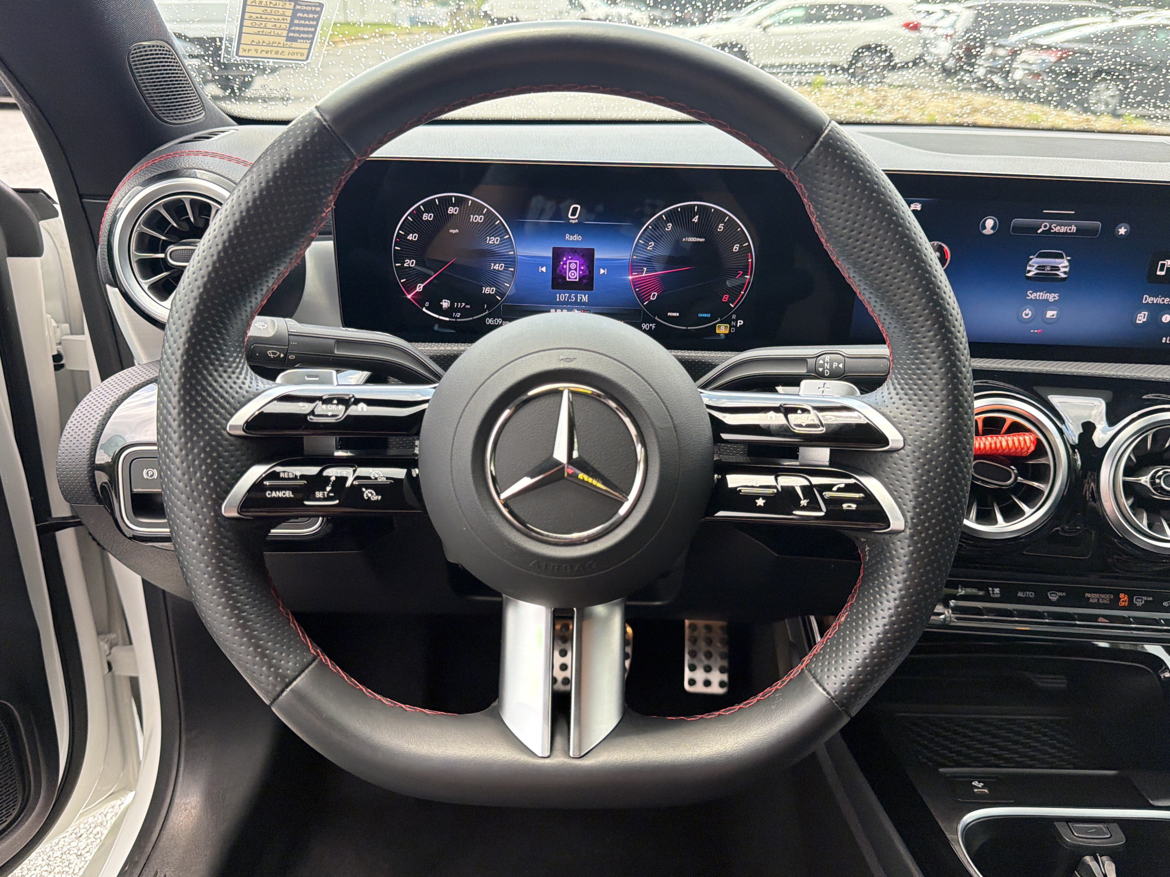 Used 2025 Mercedes-Benz CLA 250 4MATIC image 28
