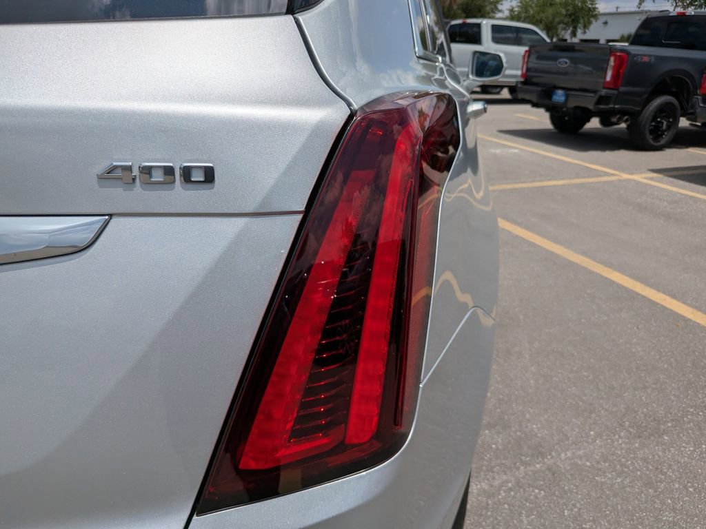 Used 2020 Cadillac XT5 Premium Luxury FWD image 11