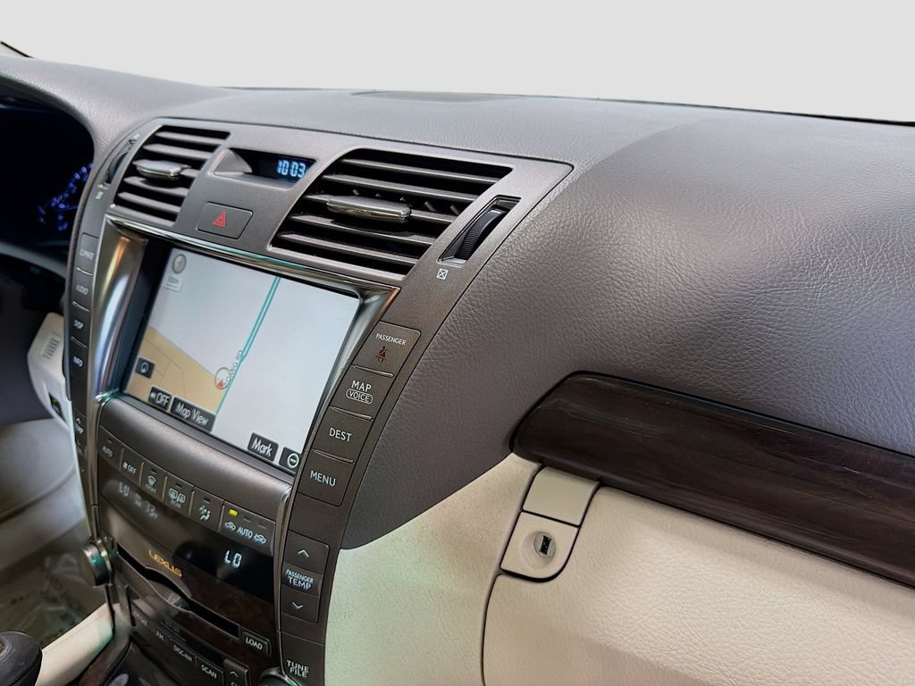 Used 2008 Lexus LS 460 RWD image 31