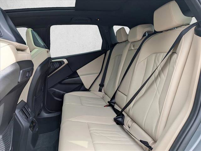 Used 2025 BMW X3 xDrive30i w/ Premium Package image 17