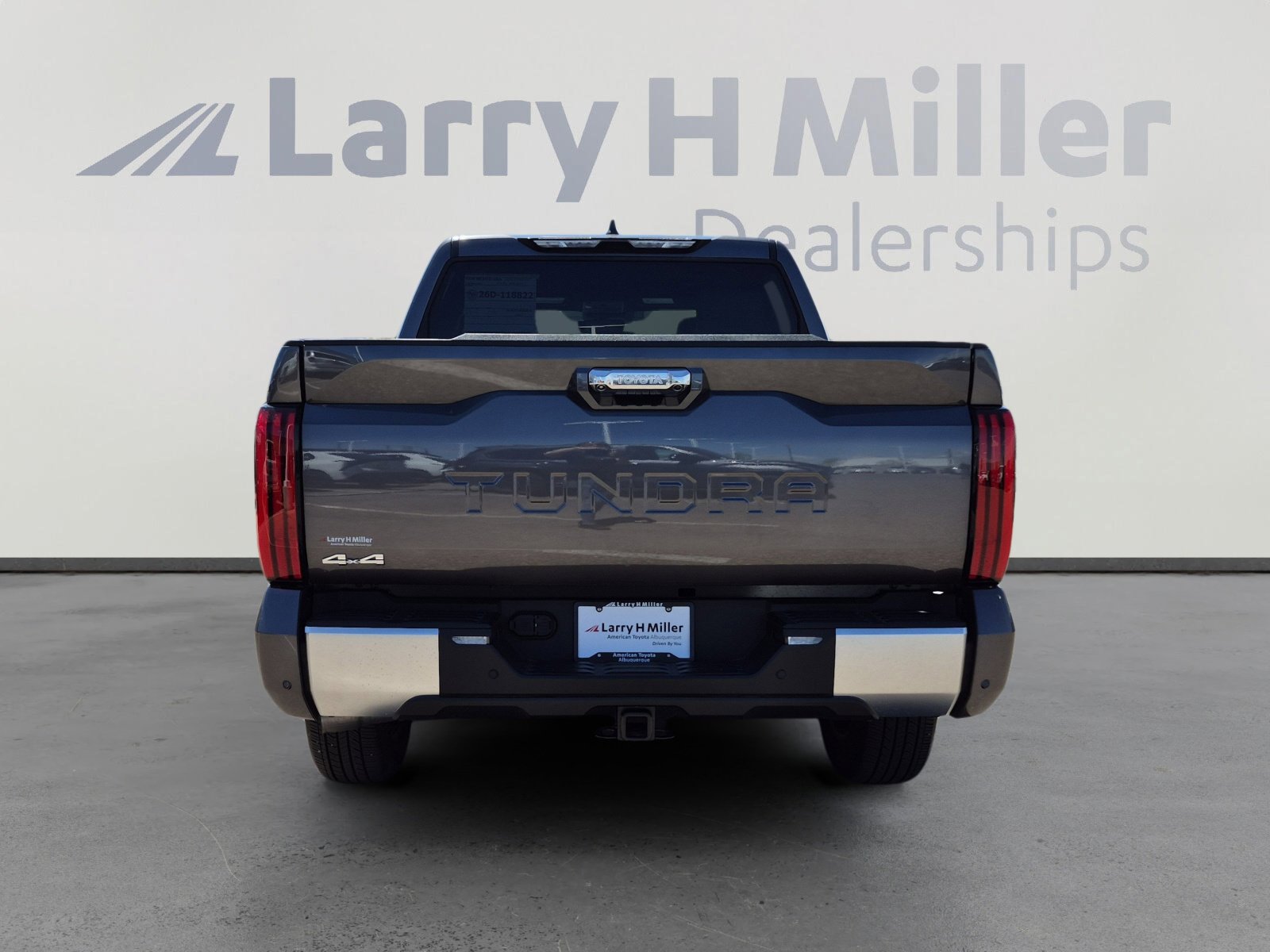 Used 2025 Toyota Tundra Limited image 4