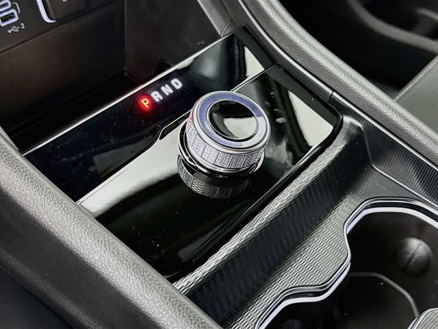 New 2027 Jeep Grand Cherokee Laredo AWD/4WD image 16