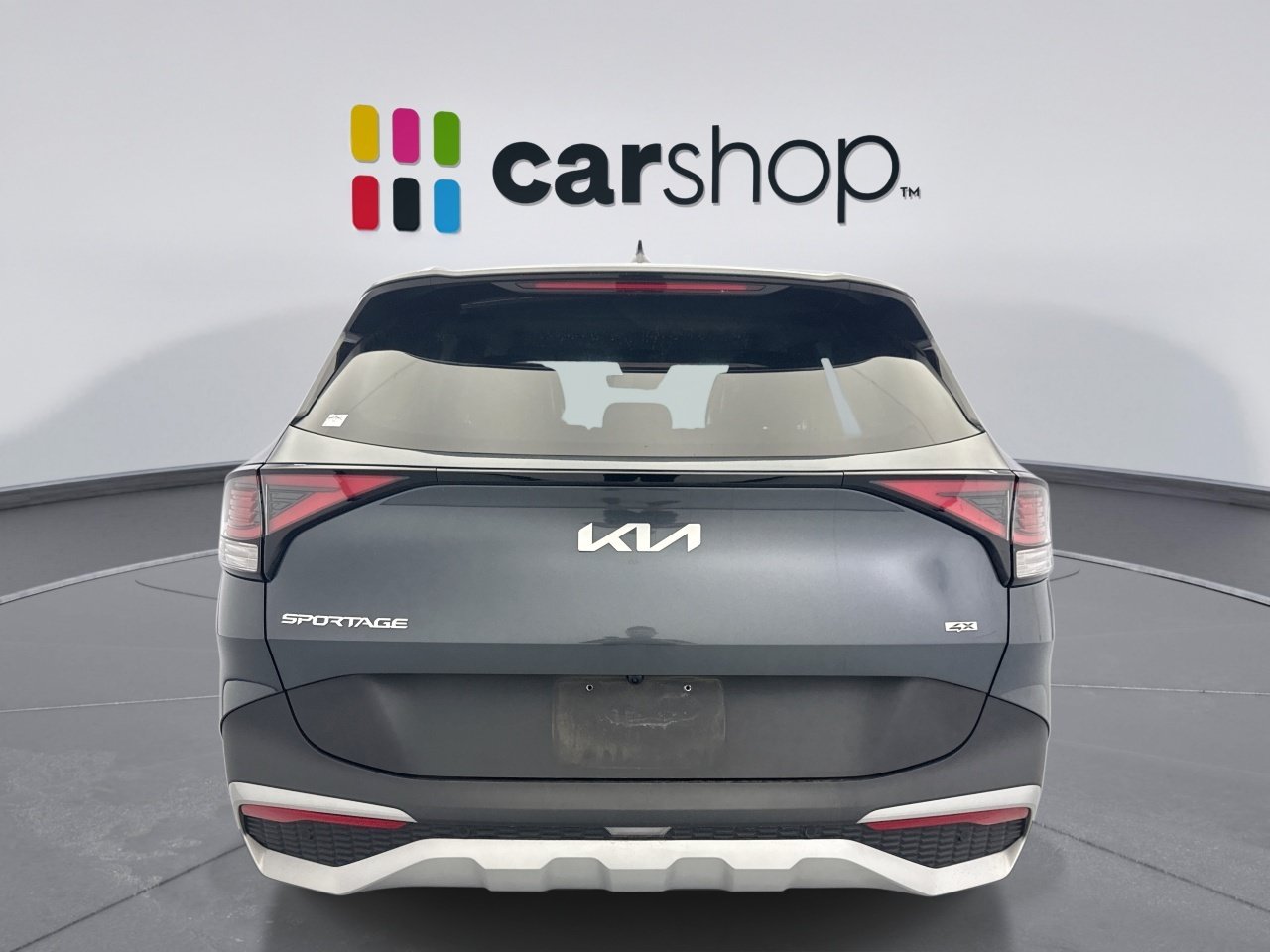 Used 2023 Kia Sportage EX AWD/4WD image 4