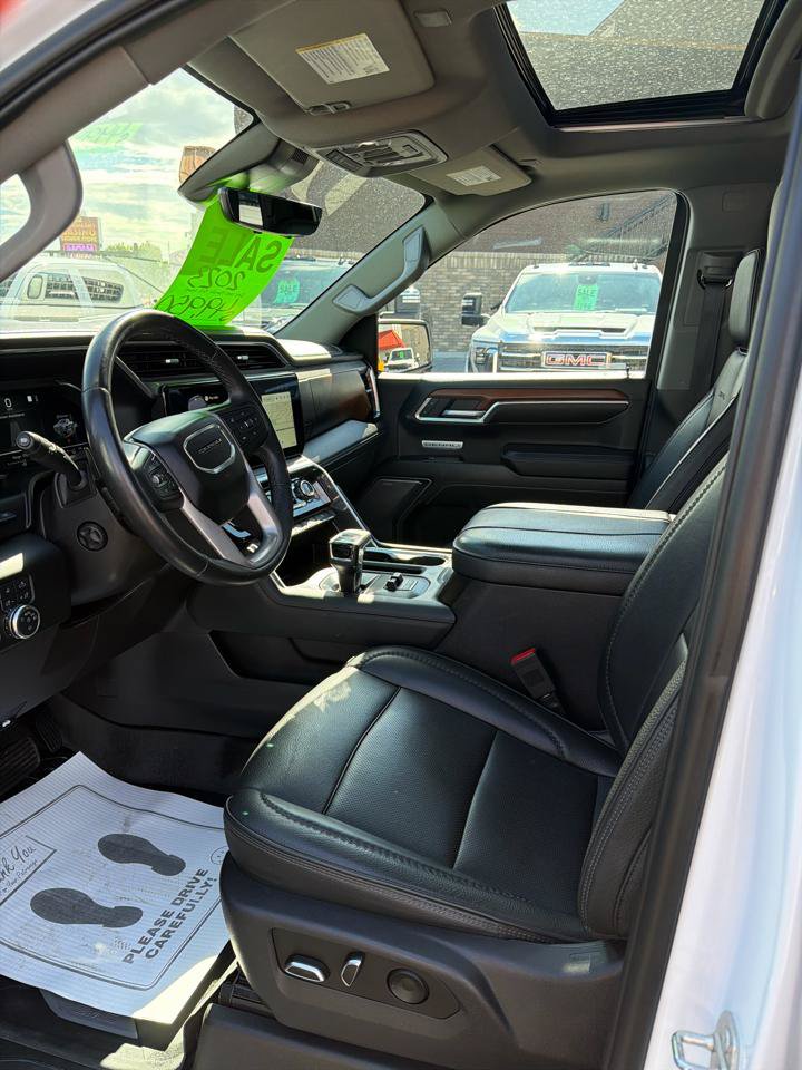 Used 2023 GMC Sierra 1500 Denali w/ Denali Reserve Package AWD/4WD image 8