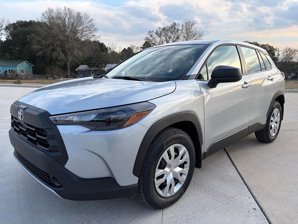 New 2026 Toyota Corolla Cross L image 3