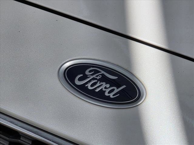 Used 2017 Ford Fusion Platinum image 7