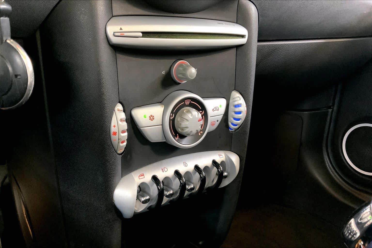 Used 2008 MINI Cooper S FWD image 35