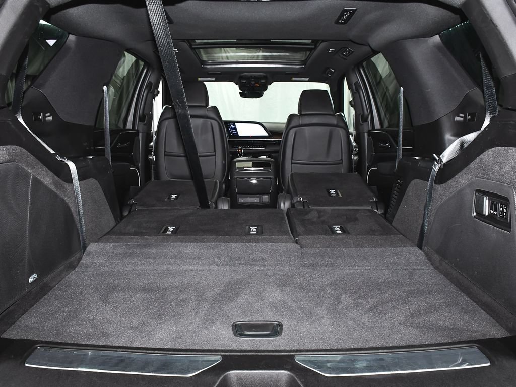 Used 2023 Cadillac Escalade Premium Luxury AWD/4WD image 72
