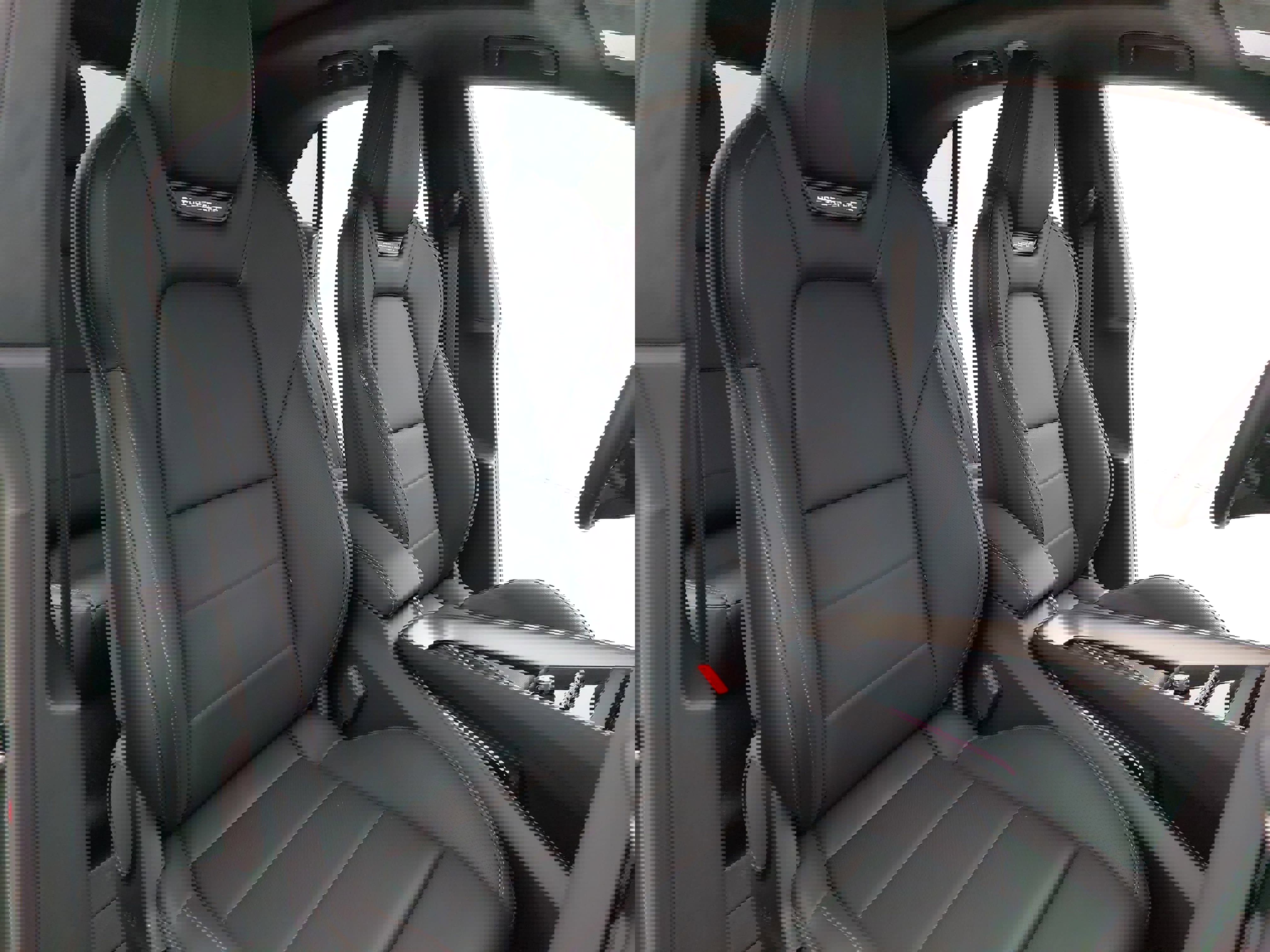 New 2025 Porsche Macan Turbo Electric image 12