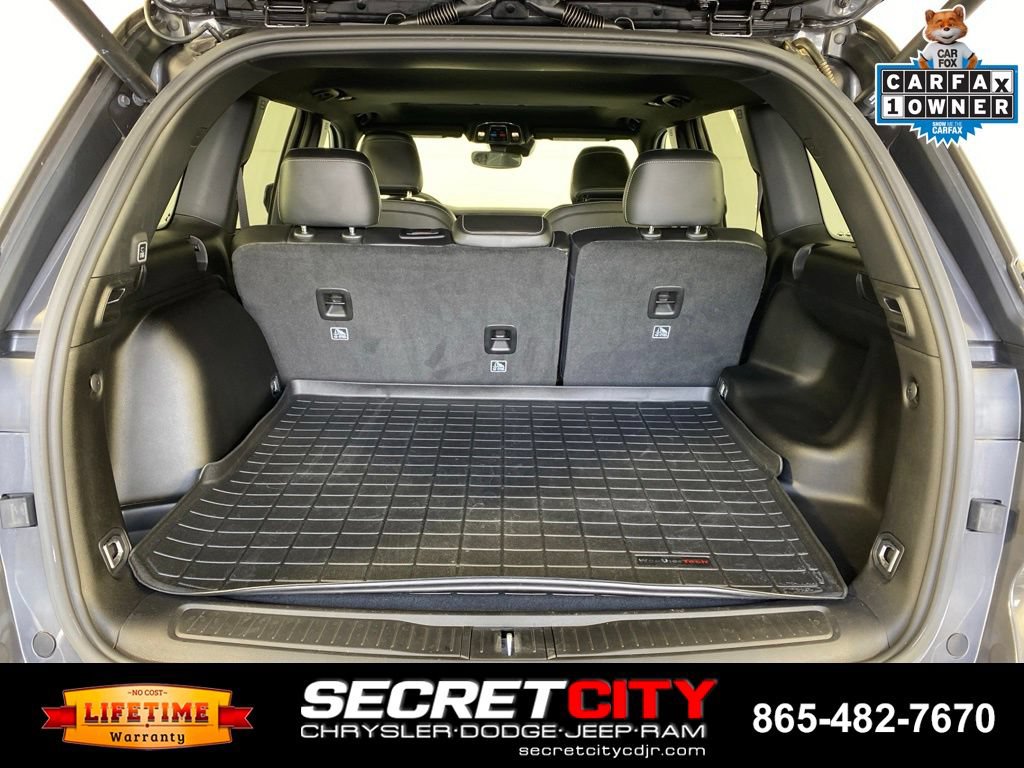 Used 2023 Jeep Grand Cherokee Altitude AWD/4WD image 28
