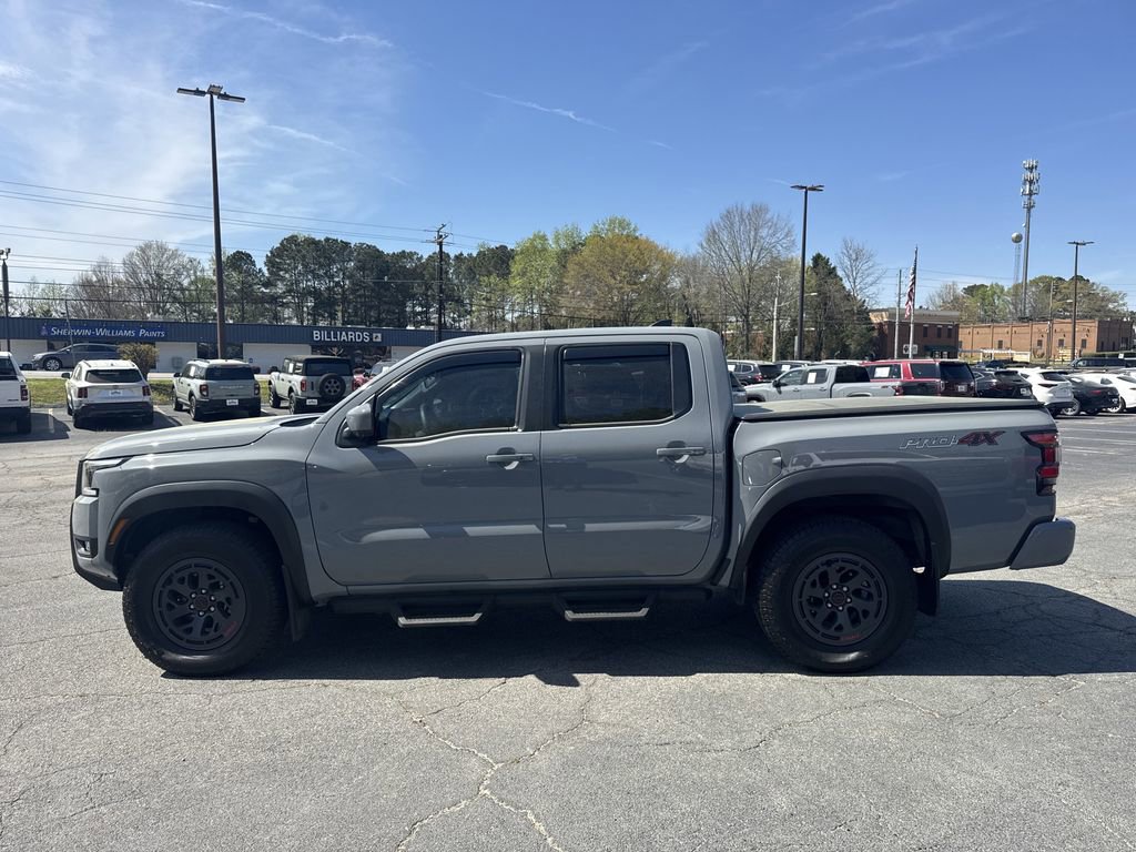 Used 2025 Nissan Frontier PRO-4X w/ Pro Convenience Package image 4