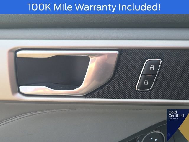 Used 2024 Ford Explorer XLT w/ Equipment Group 202A AWD/4WD image 25