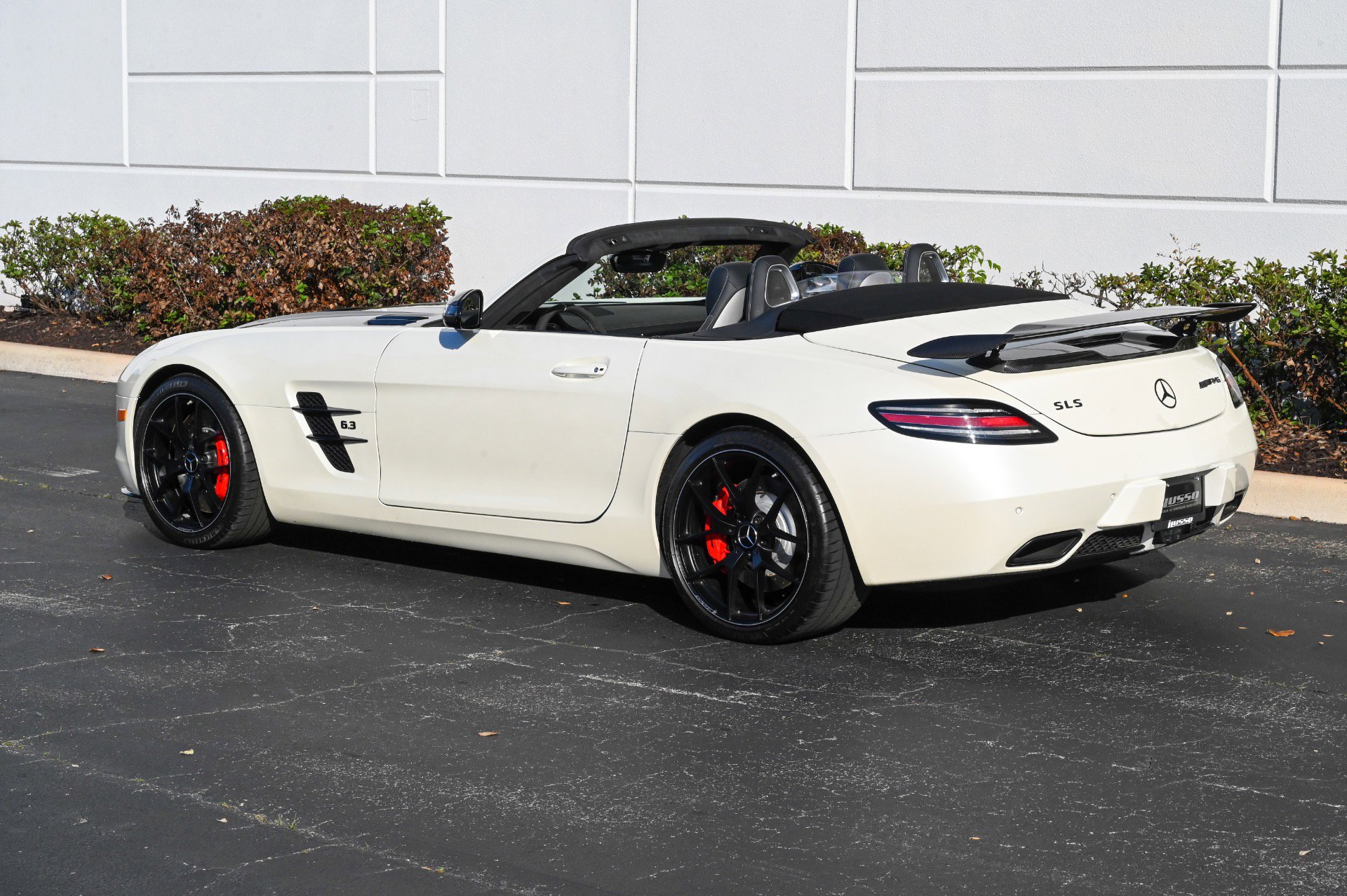 Used 2015 Mercedes-Benz SLS AMG GT Final Edition image 21