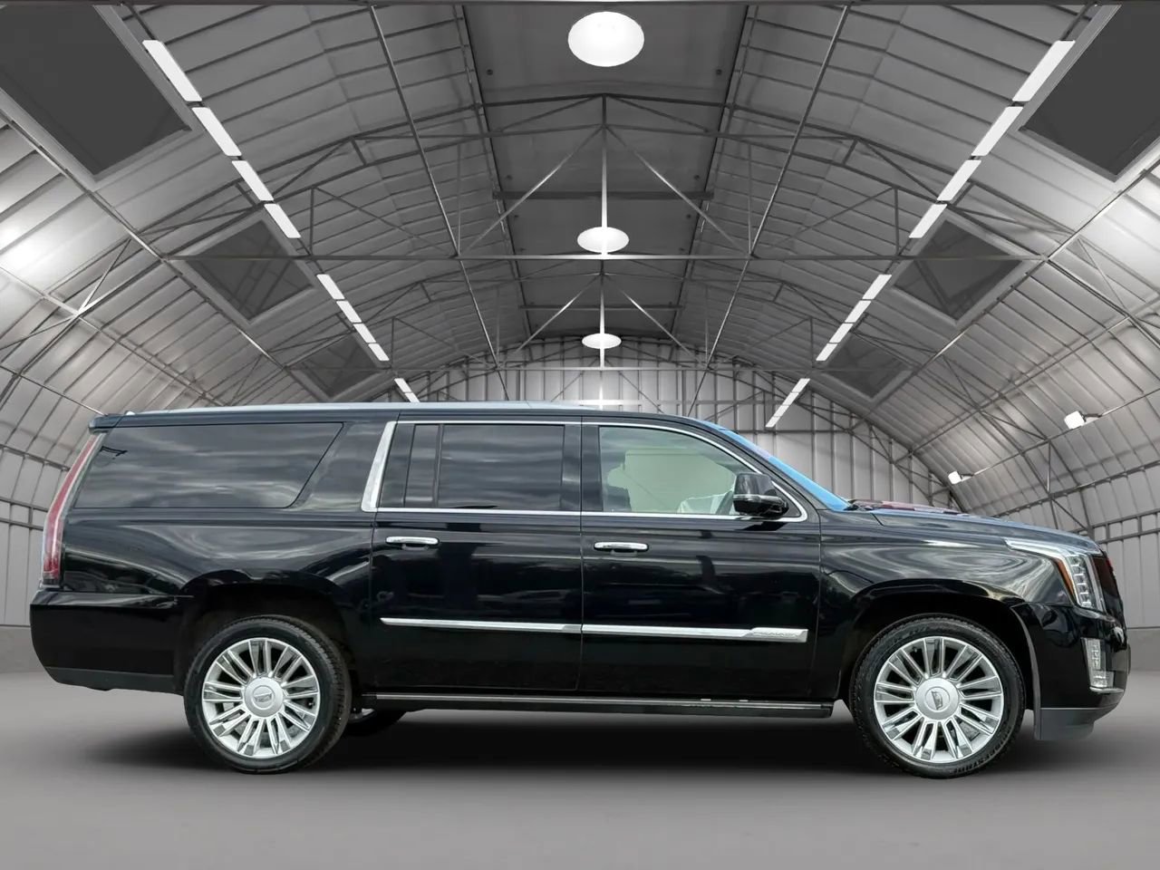 Used 2015 Cadillac Escalade ESV Platinum image 8