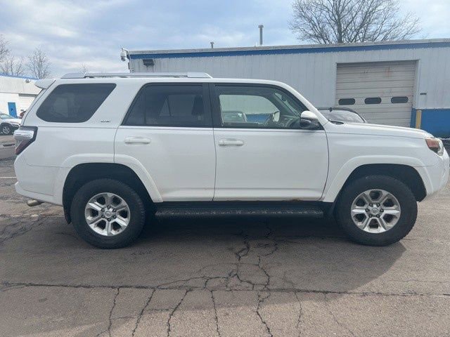 Used 2014 Toyota 4Runner SR5 Premium w/ Convenience Package AWD/4WD video 1