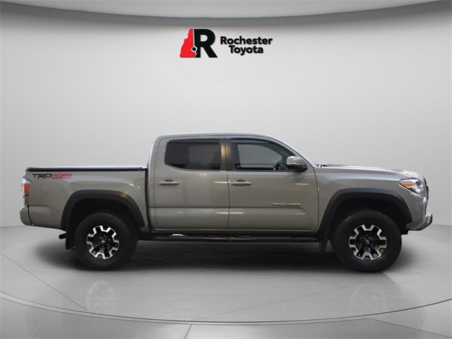 Used 2022 Toyota Tacoma TRD Off-Road w/ Technology Package image 3