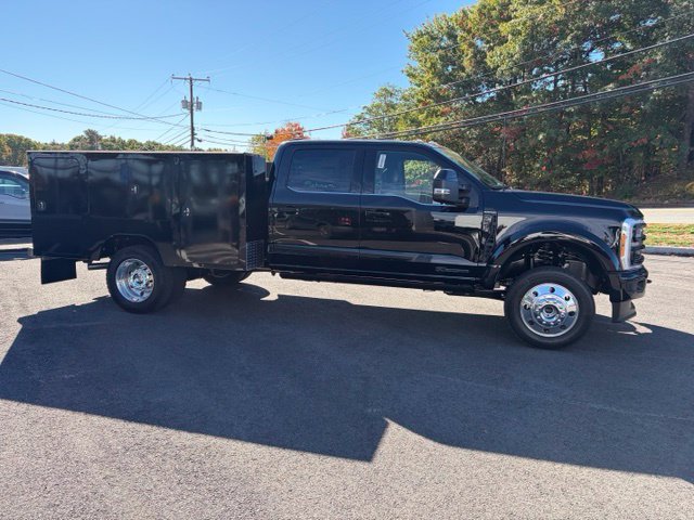 New 2027 Ford F550 4x4 Crew Cab image 2