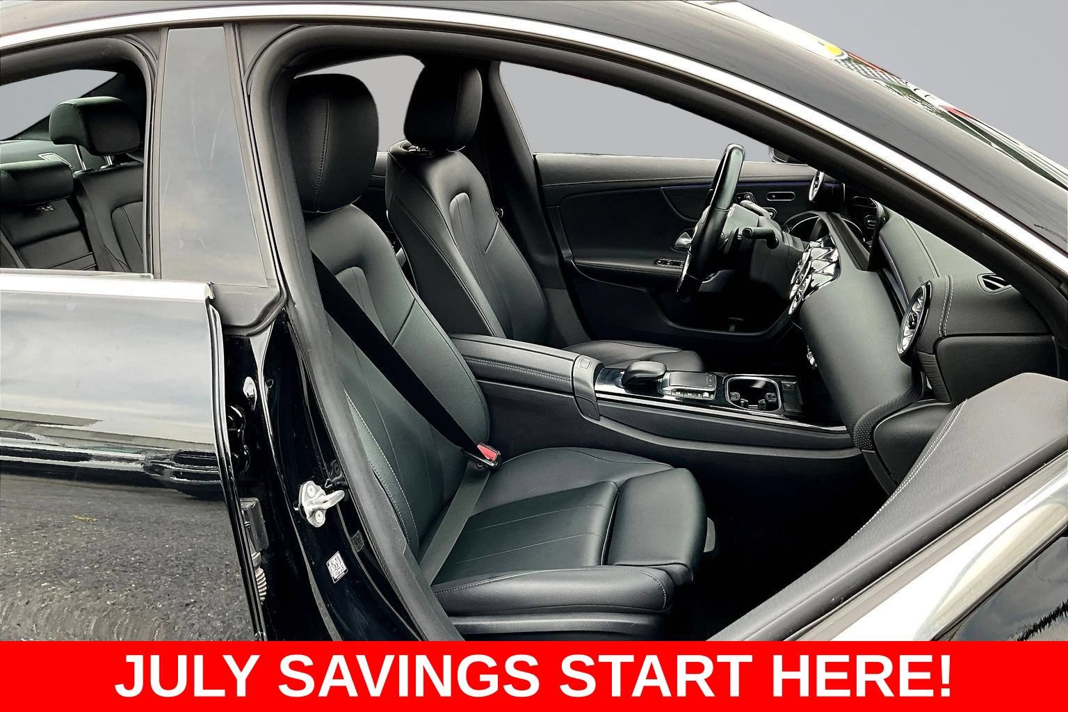 Used 2023 Mercedes-Benz CLA 250 4MATIC w/ Premium Package image 30