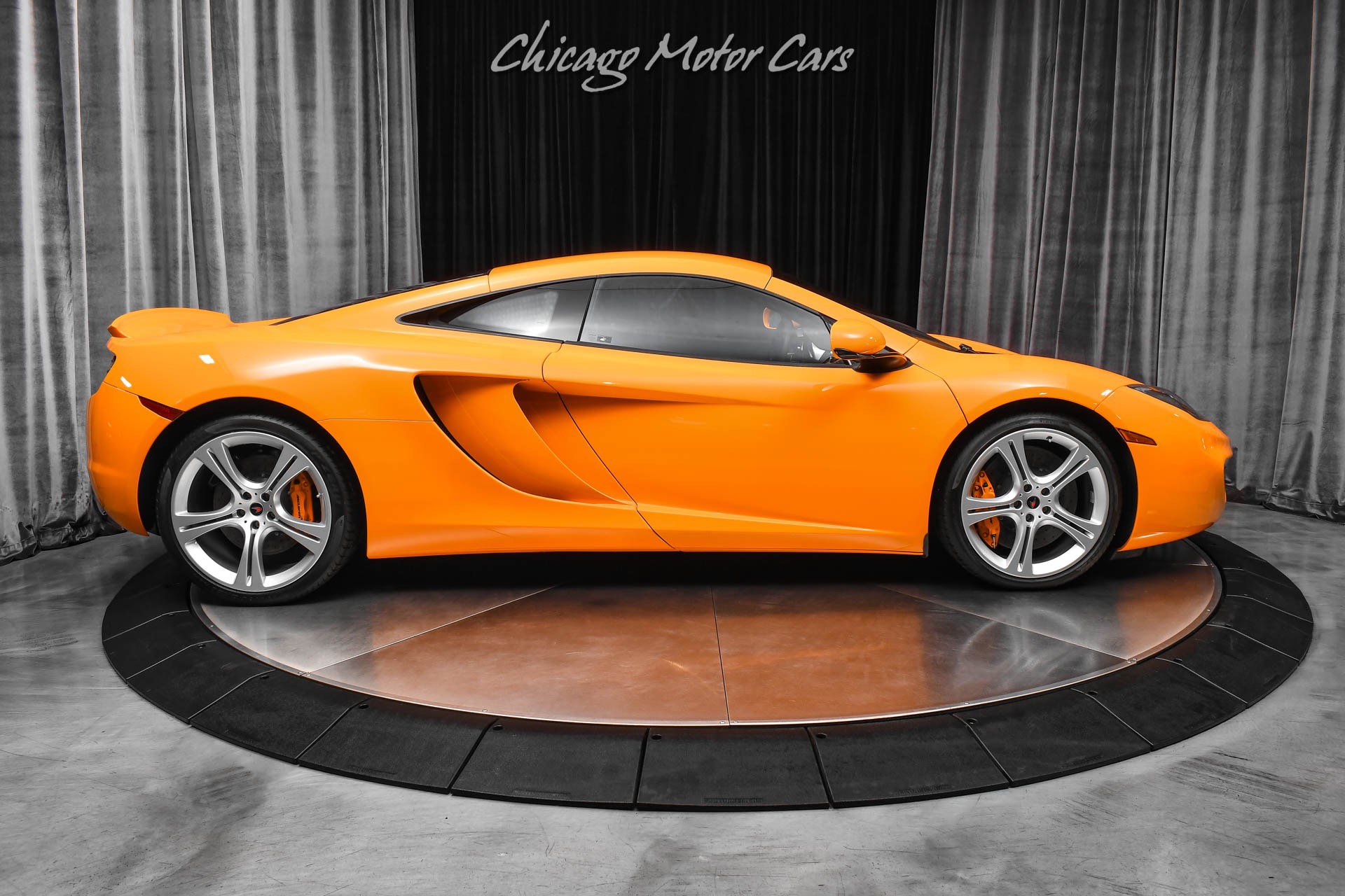 Used 2012 McLaren MP4-12C Coupe RWD image 39