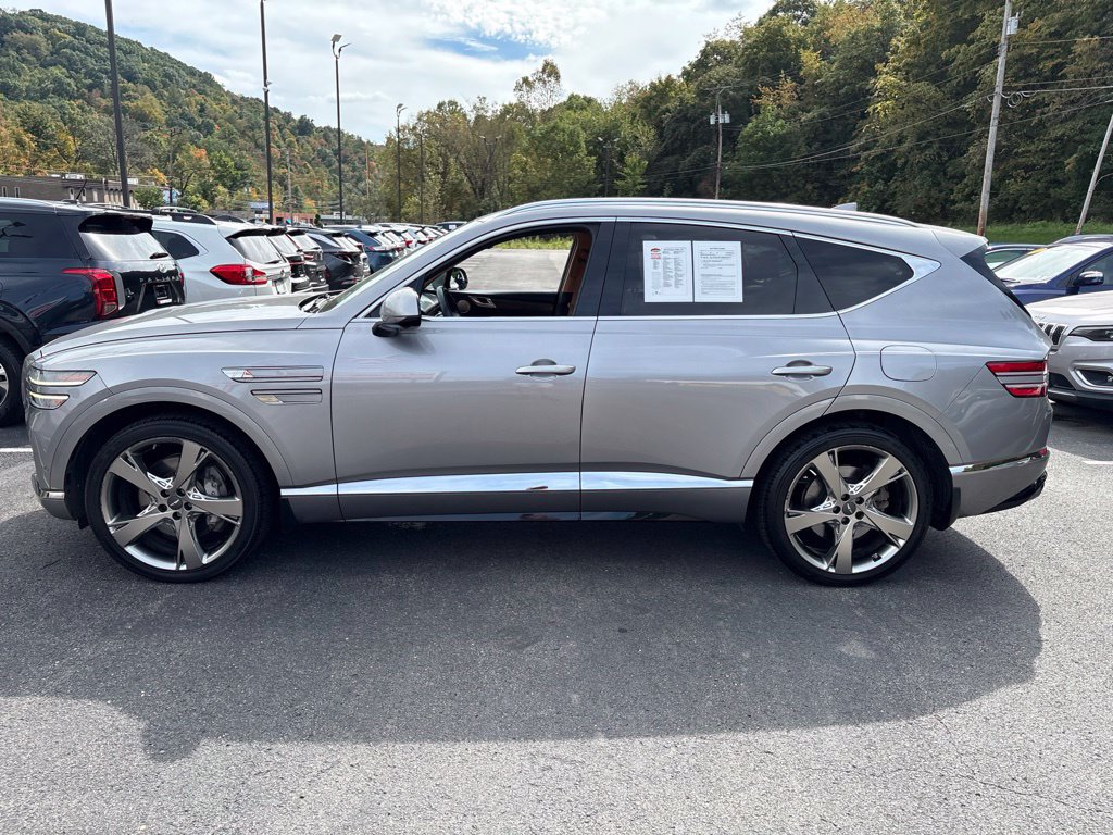 Used 2022 Genesis GV80 2.5T w/ Prestige Package 04 AWD/4WD image 2