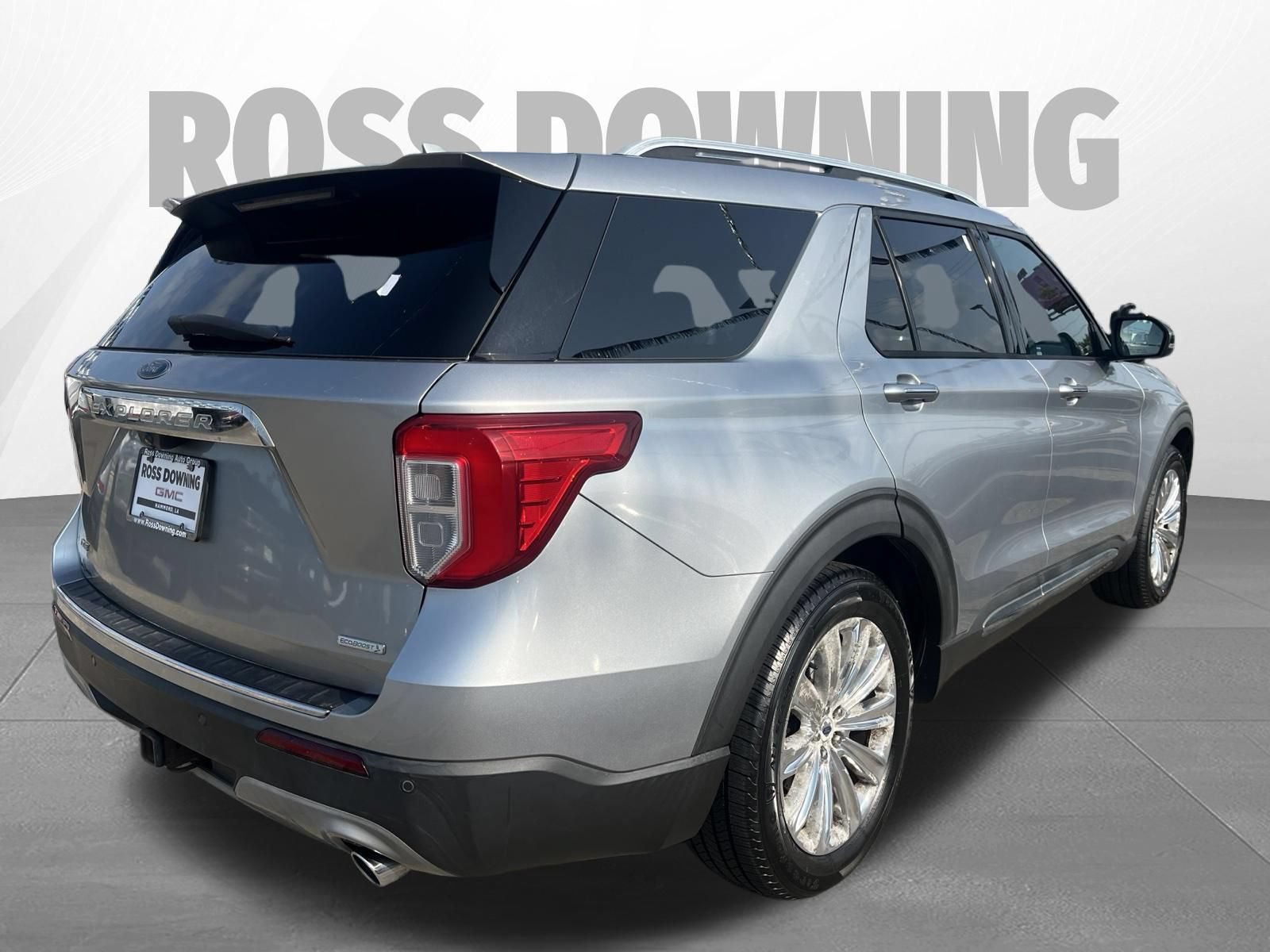Used 2020 Ford Explorer Limited w/ Class III Trailer Tow Package RWD image 4