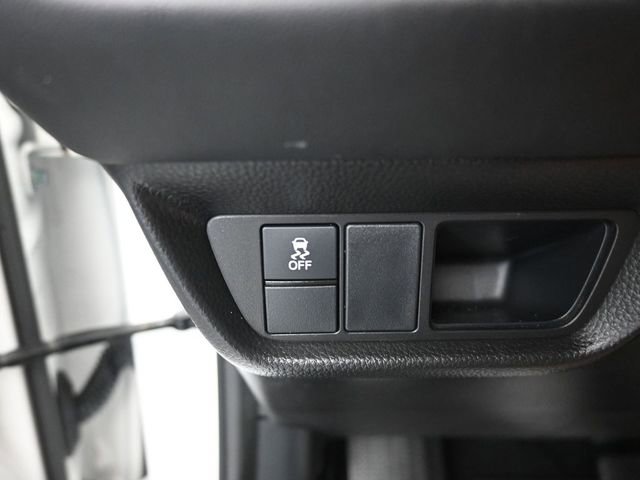 Certified 2025 Honda HR-V LX image 19