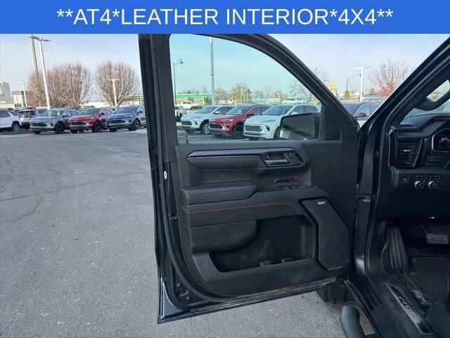 Used 2023 GMC Sierra 1500 AT4 w/ Technology Package image 24