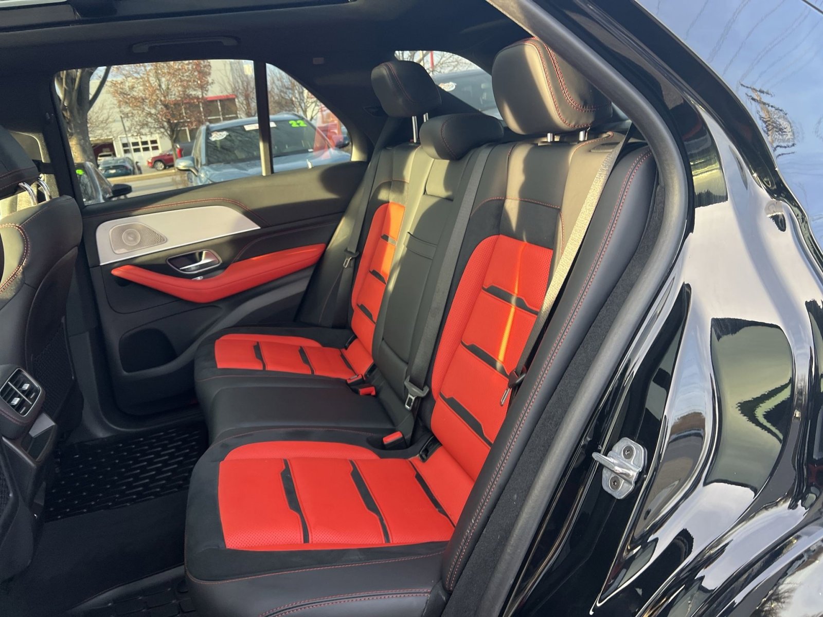 Used 2024 Mercedes-Benz GLE 53 AMG 4MATIC image 24