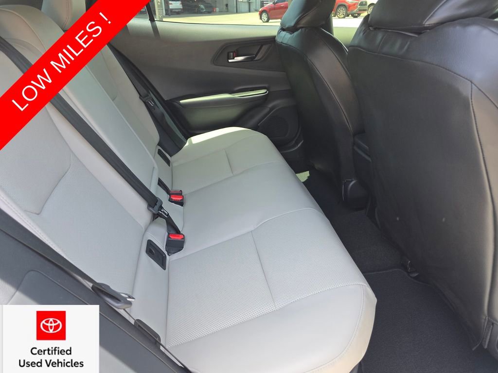 Used 2023 Toyota Prius XLE FWD image 17