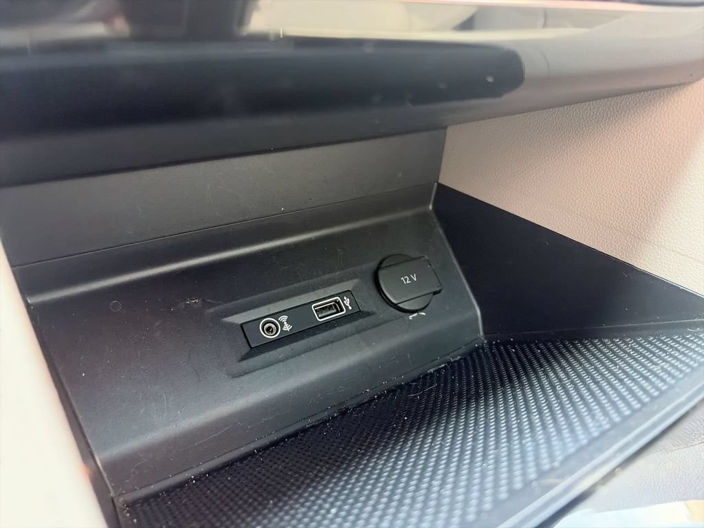 Used 2019 Volkswagen Atlas SEL FWD image 22