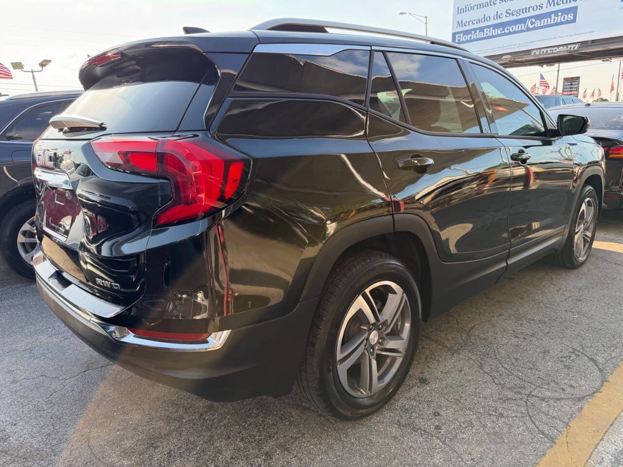Used 2019 GMC Terrain SLT AWD/4WD image 5