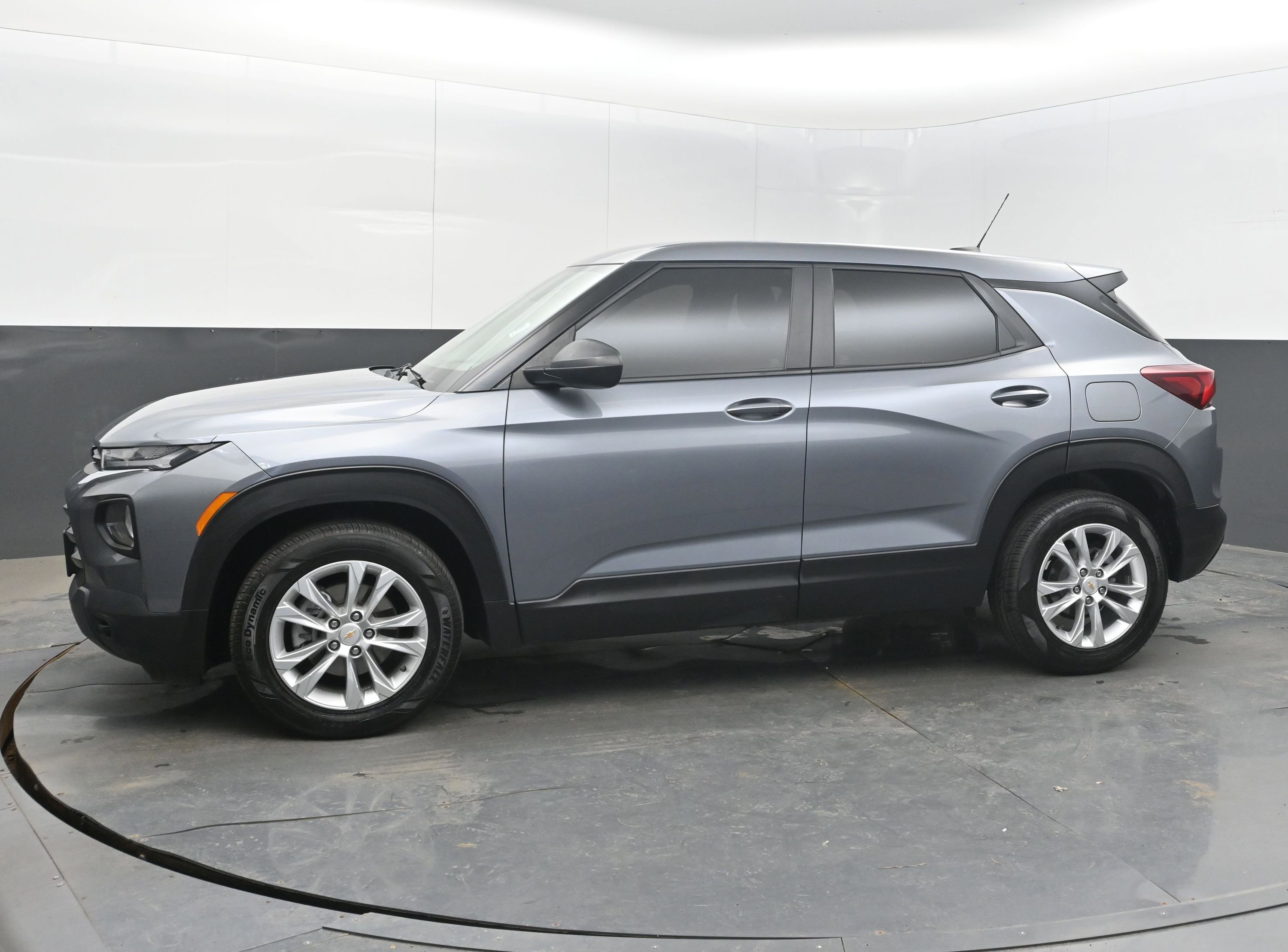 Used 2022 Chevrolet TrailBlazer LS image 5