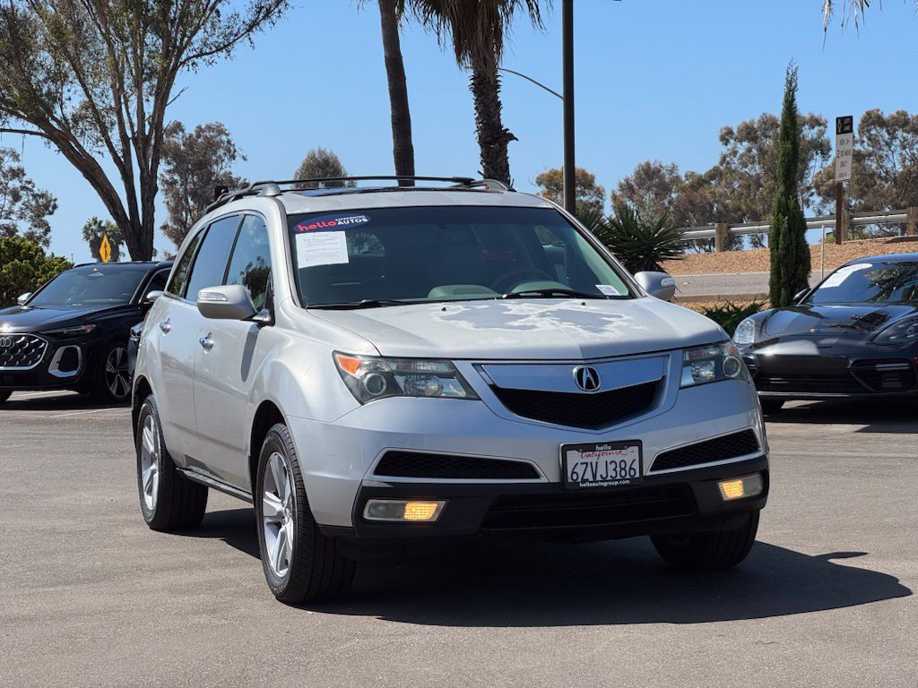 Used 2013 Acura MDX w/ Tech & Entertainment Pkg AWD/4WD image 2