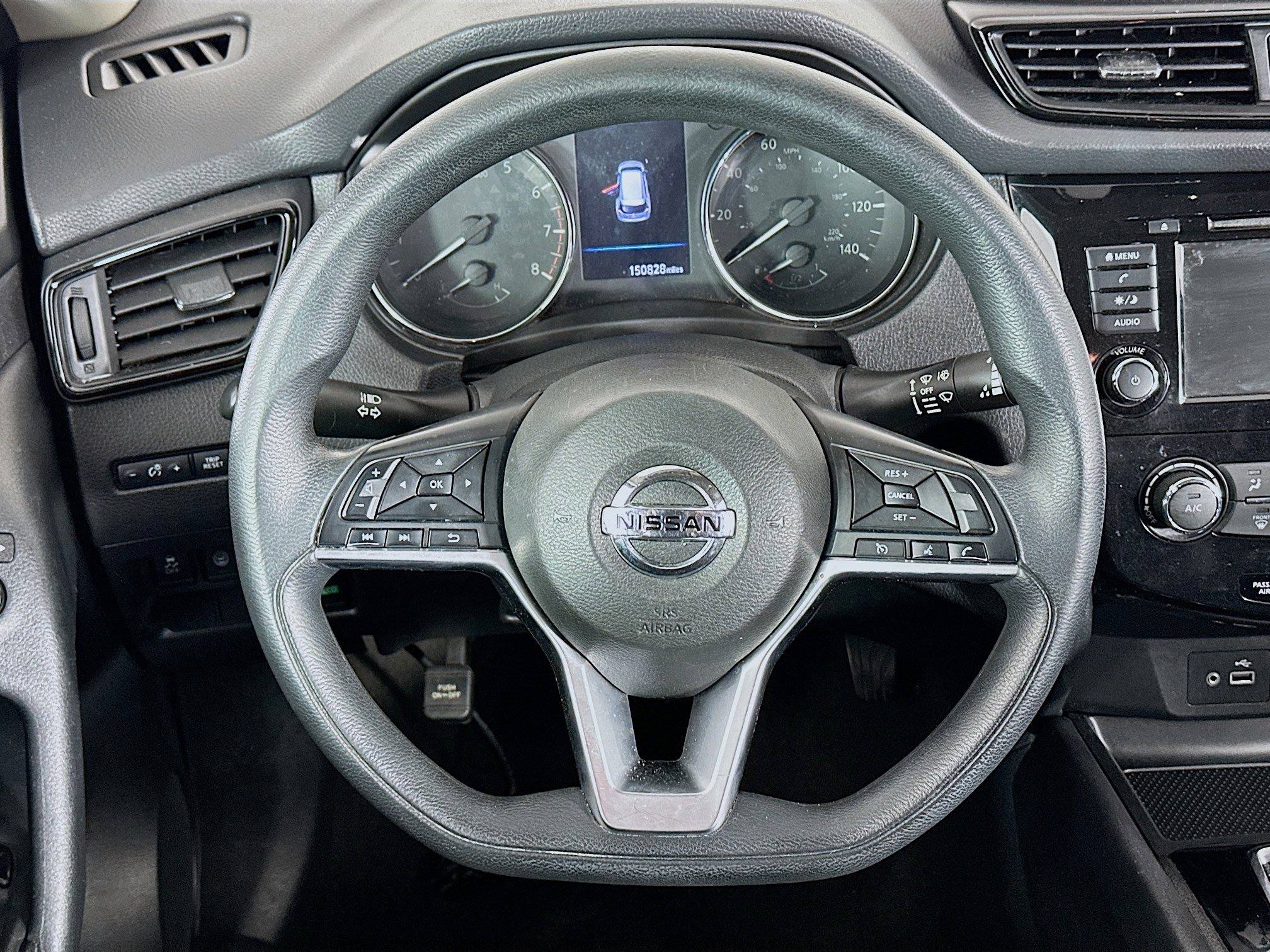 Used 2020 Nissan Rogue S FWD image 18