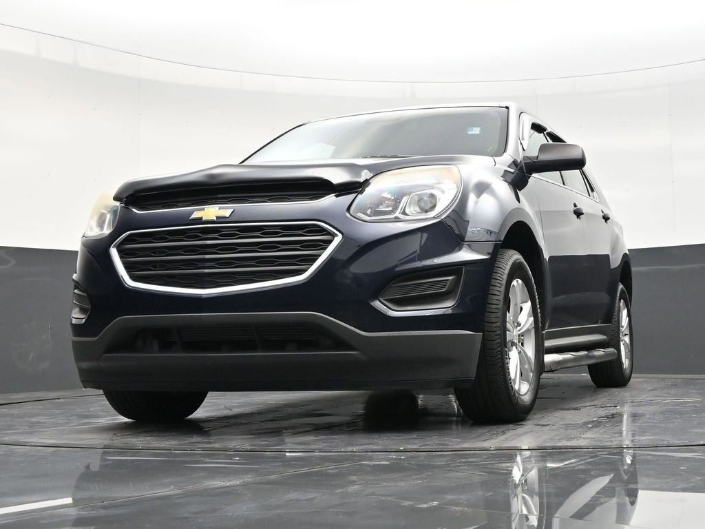 Used 2017 Chevrolet Equinox LS image 27