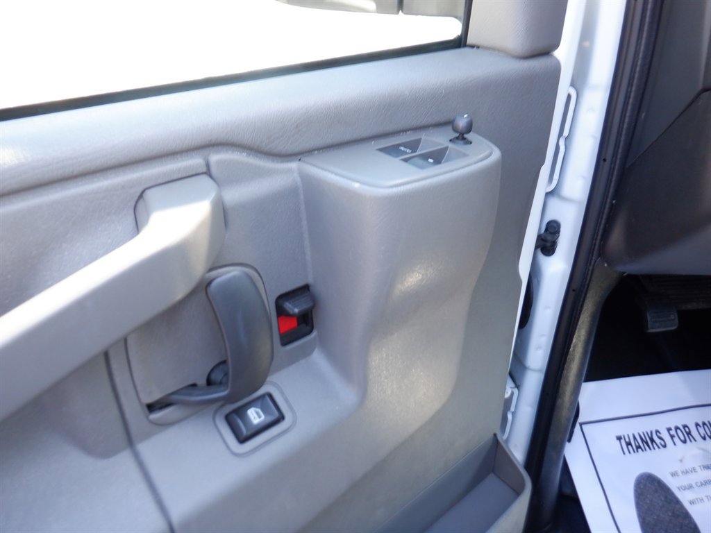 Used 2023 GMC Savana 2500 w/ Driver Convenience Package image 15