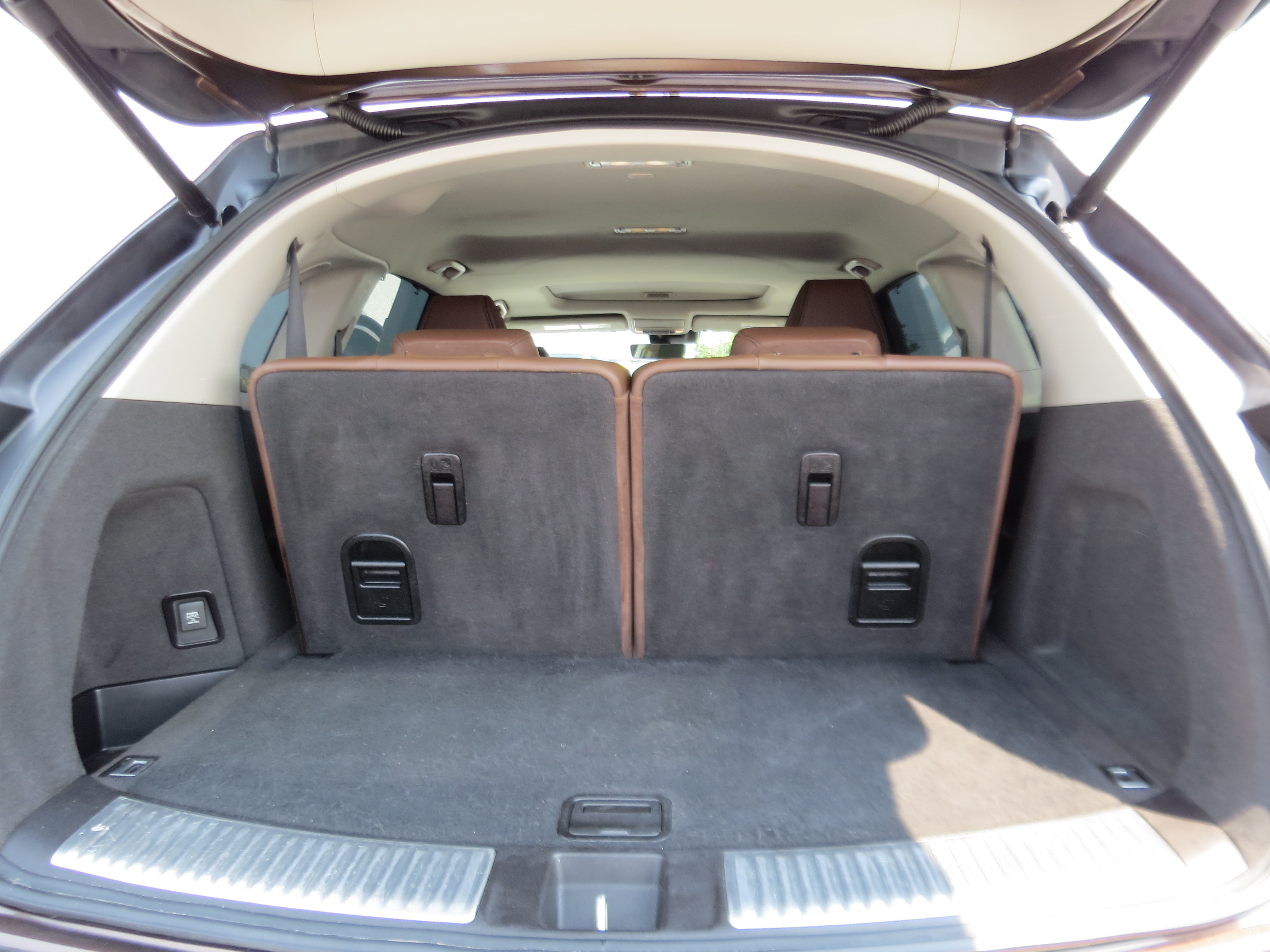 Used 2019 Acura MDX w/ Advance Package AWD/4WD image 12