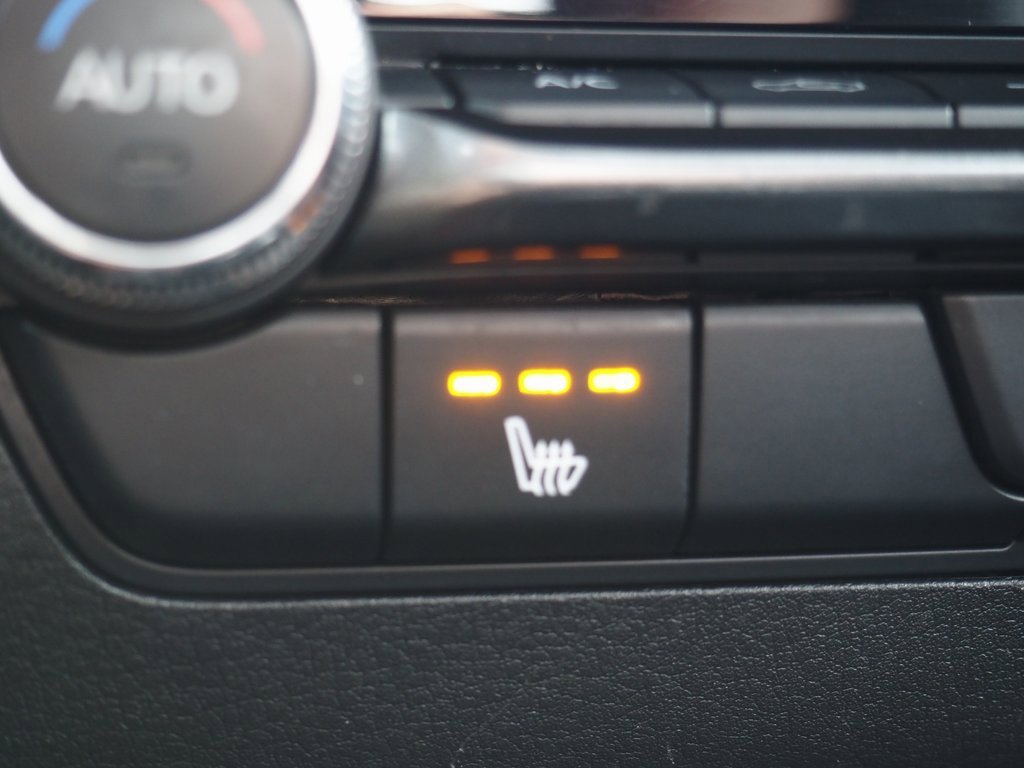 Used 2024 MAZDA MAZDA3 s image 12