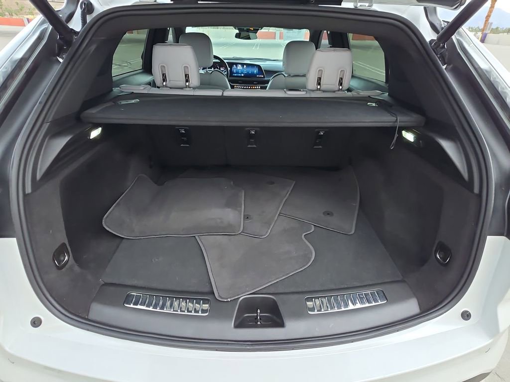 Used 2024 Cadillac XT4 Sport image 27