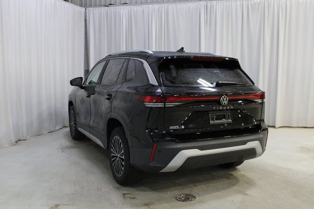 New 2026 Volkswagen Tiguan S AWD/4WD image 22