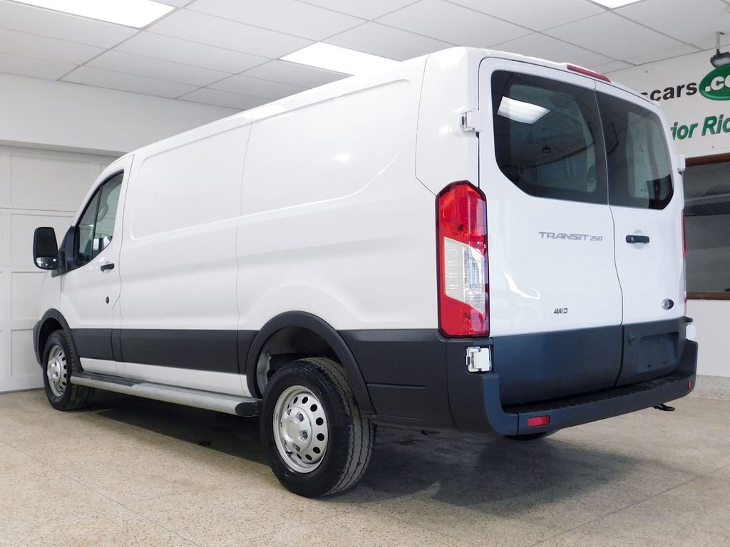 Used 2024 Ford Transit 250 Low Roof AWD w/ Exterior Upgrade Package image 8